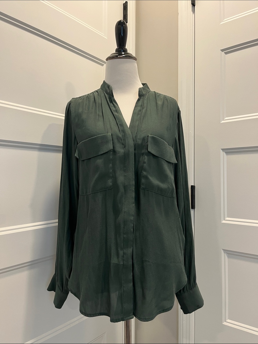 H&M dark green shirt size 8
